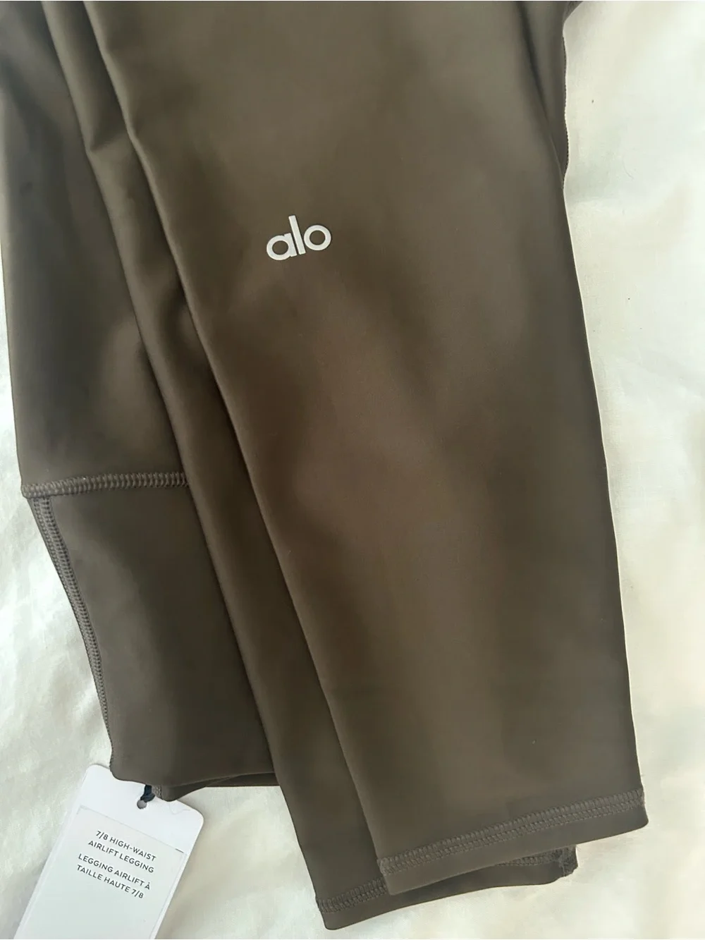 NWT Alo Airlift 7/8 High-Waist Legging, Espresso, Size M